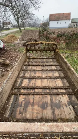 Prikolica Đubretara - slika 3