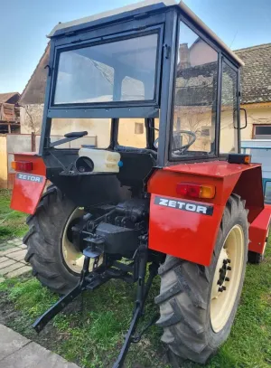 Traktor Zetor 4718 - slika 3